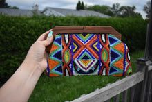 Load image into Gallery viewer, Beaded clutch