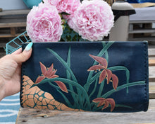 Load image into Gallery viewer, Navy blue clutch